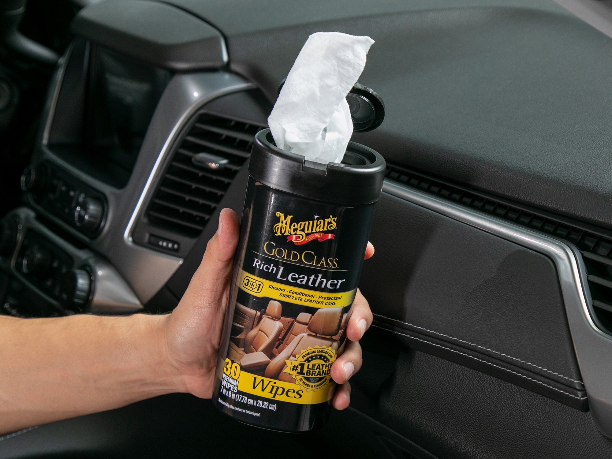 Meguiar's Gold Class Rich Leather Cleaner/Conditioner Wipes - 25 Wipes