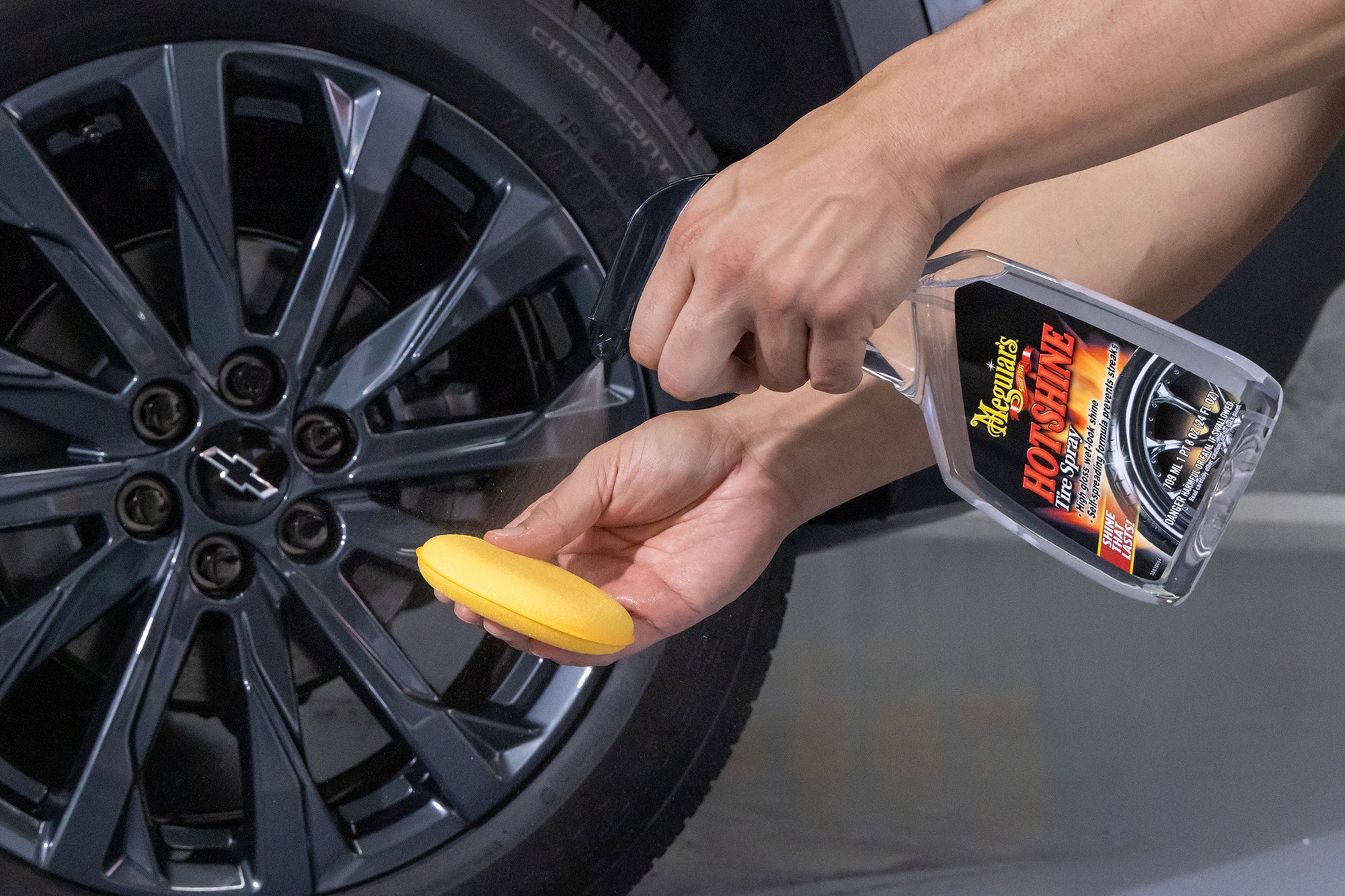 Meguiar's Hot Shine High Gloss Tire Spray - 24 oz.