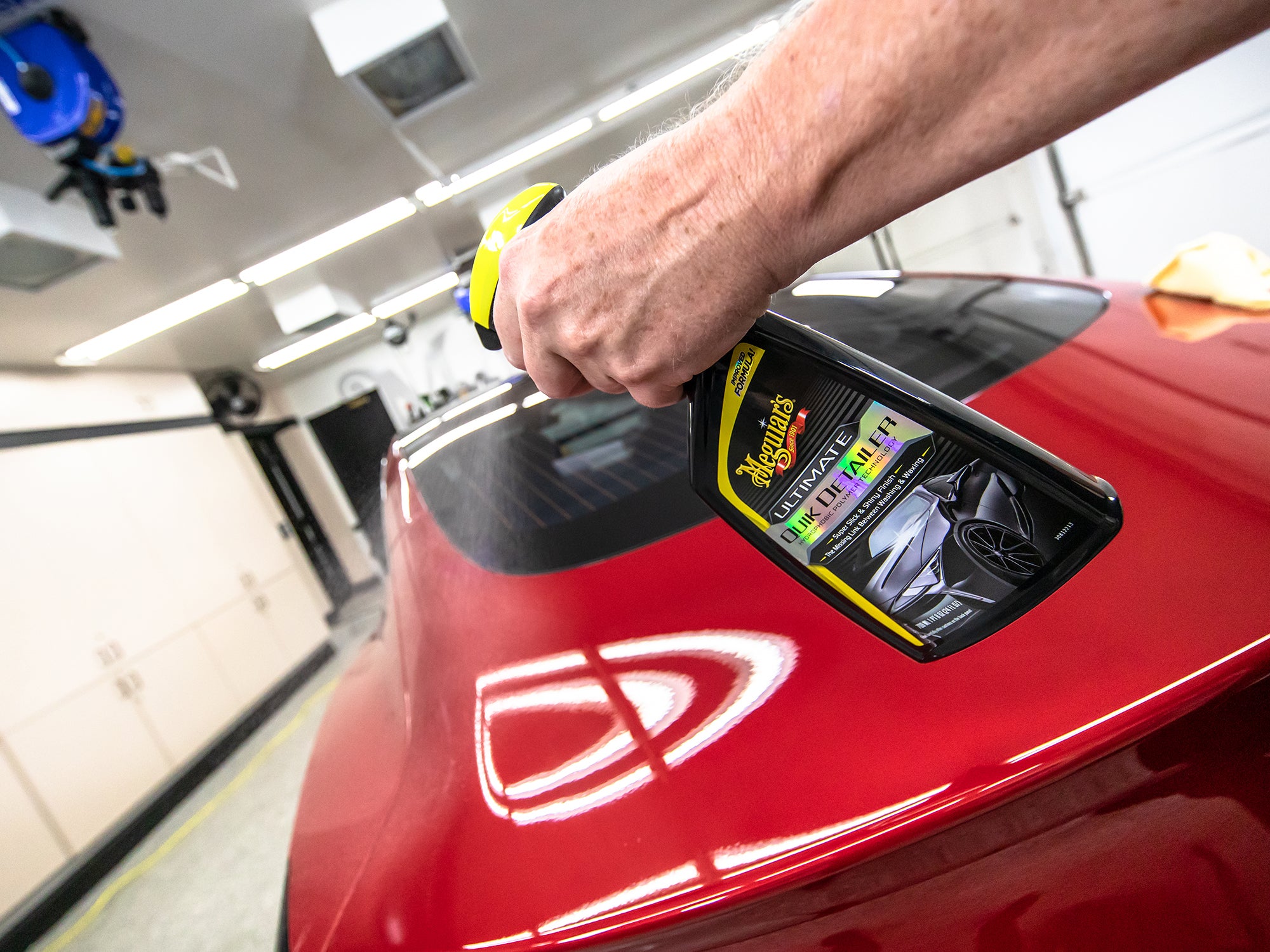 Meguiar's Ultimate Quik Detailer - 24 oz.