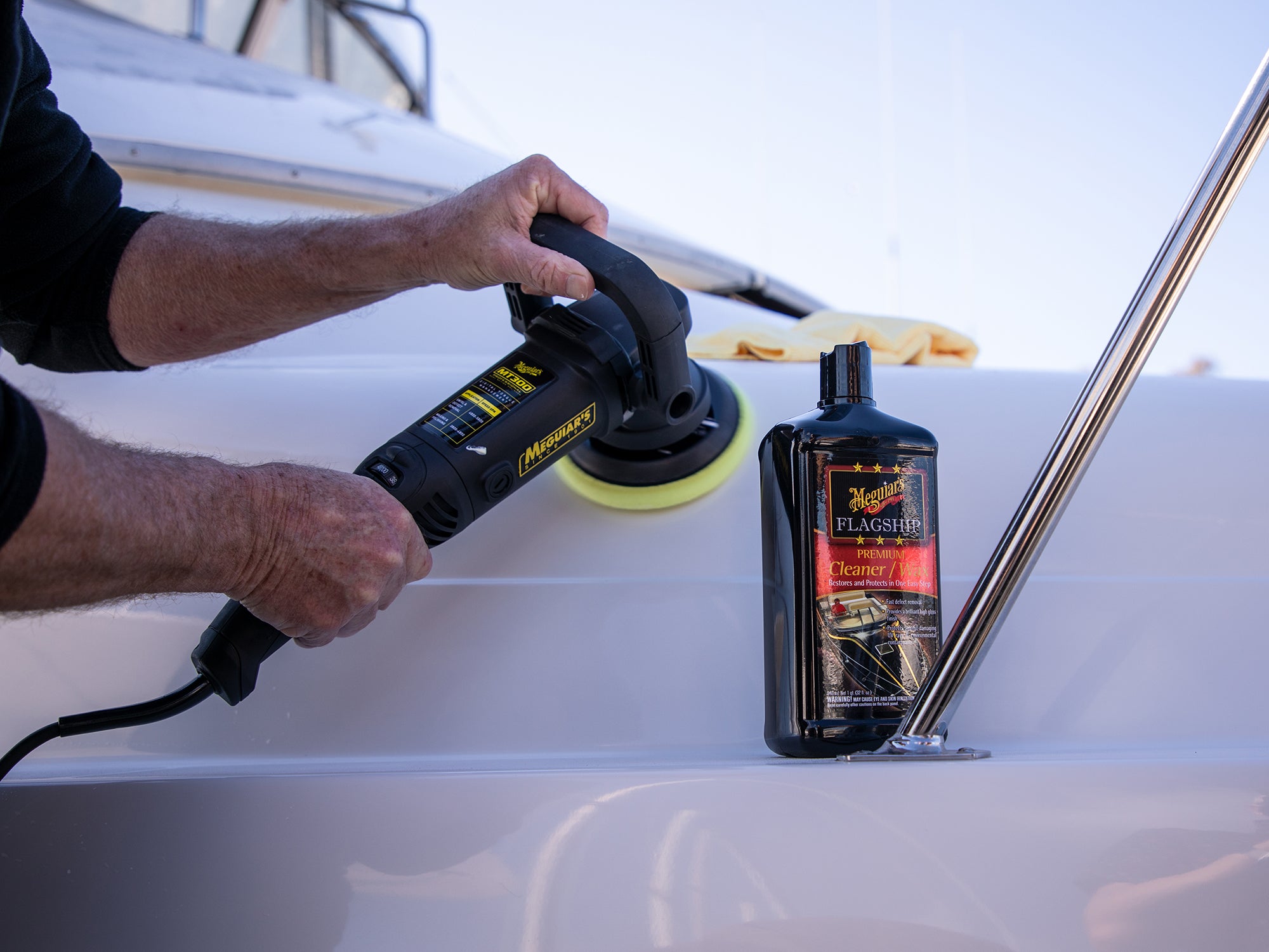 Meguiar's Flagship Premium Cleaner Wax - 32 oz.